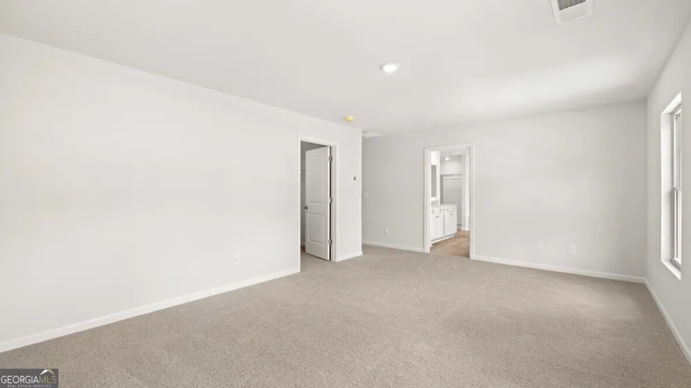 6073 Airedale DR Union City, GA 30291