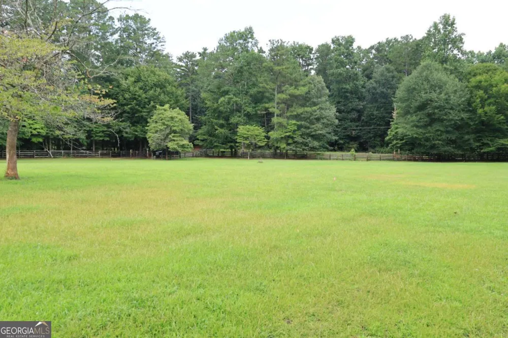 0 Nicholson RD Cumming, GA 30028