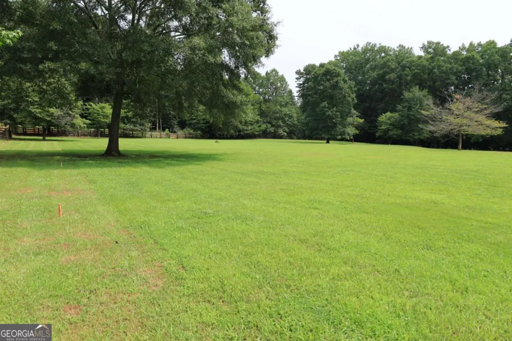 0 Nicholson RD Cumming, GA 30028