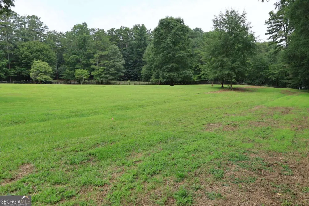 0 Nicholson RD Cumming, GA 30028
