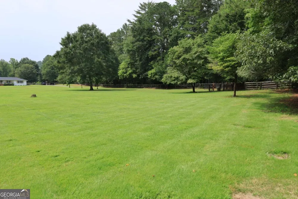 0 Nicholson RD Cumming, GA 30028