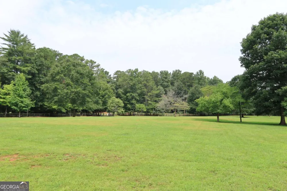 0 Nicholson RD Cumming, GA 30028
