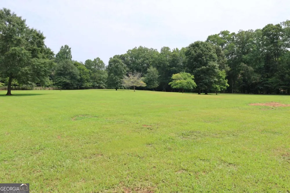0 Nicholson RD Cumming, GA 30028