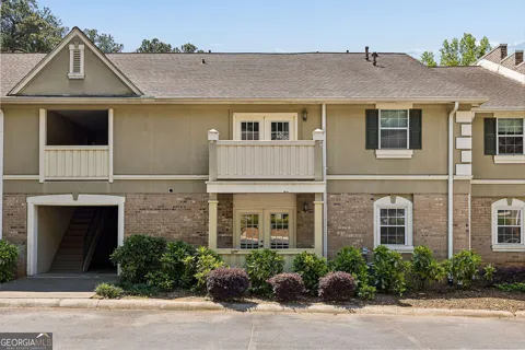 6900 Roswell RD