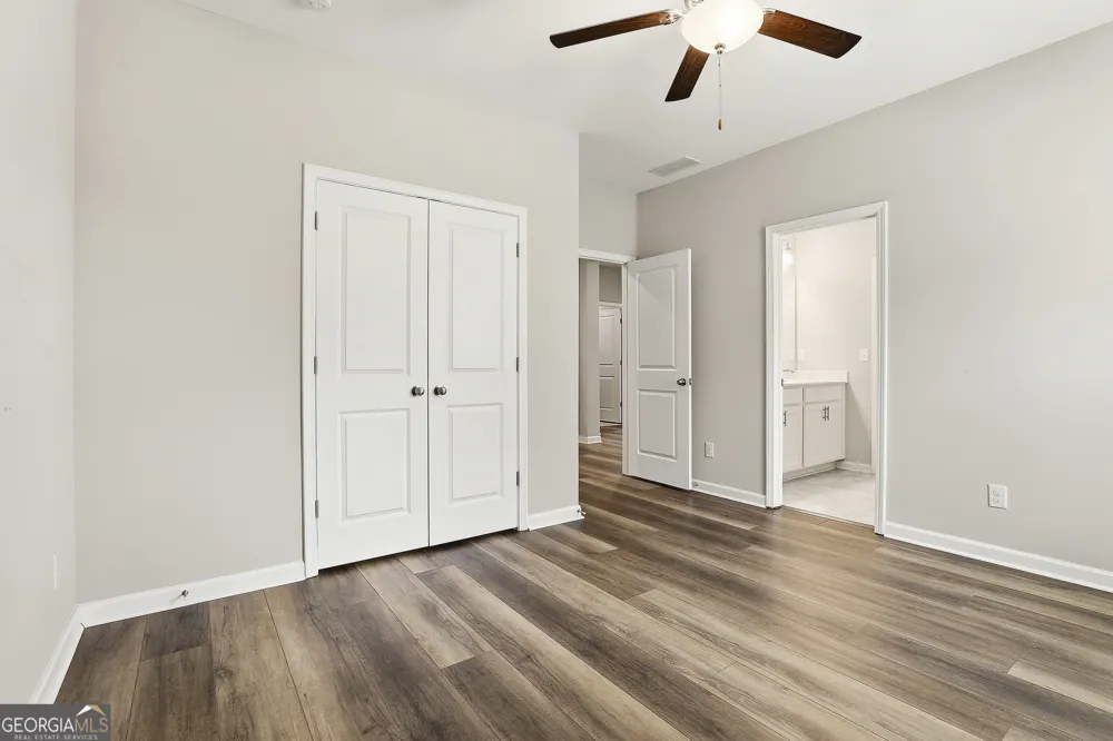 30 Braemore LN Newnan, GA 30263