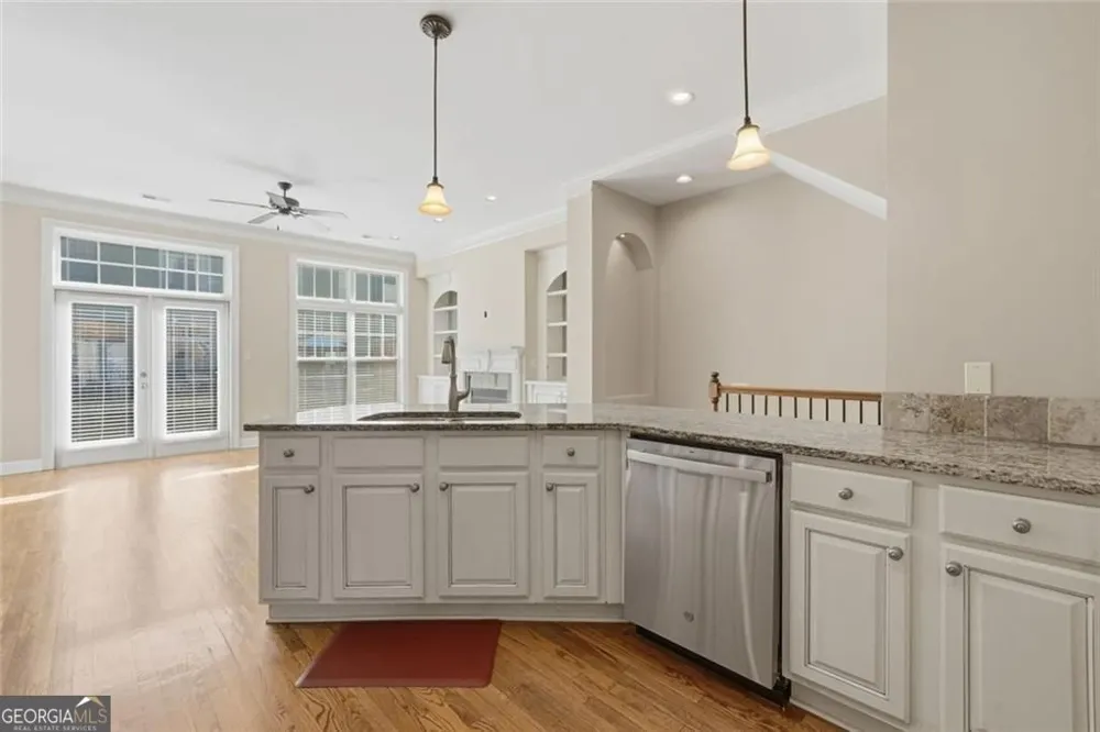913 Telfair Close Sandy Springs, GA 30350