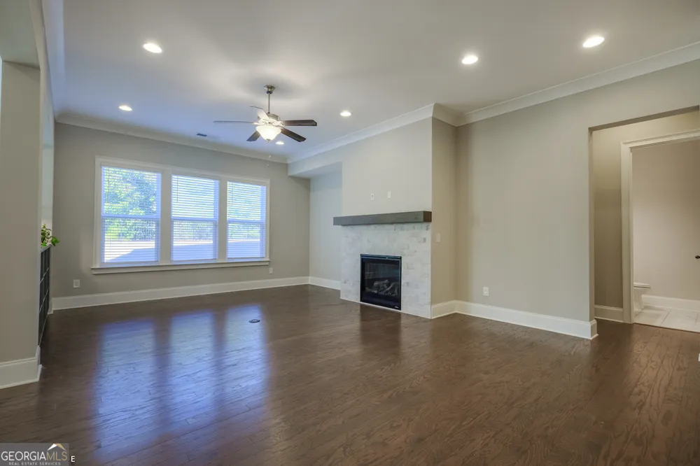 5048 Dinant DR Johns Creek, GA 30022