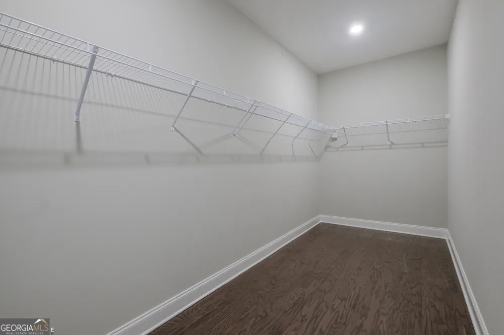 5048 Dinant DR Johns Creek, GA 30022