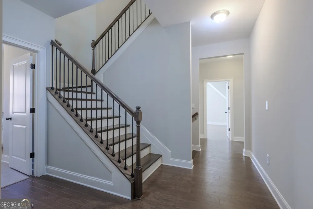 5048 Dinant DR Johns Creek, GA 30022