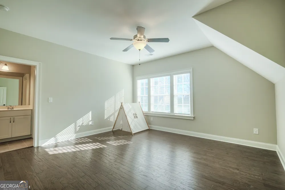 5048 Dinant DR Johns Creek, GA 30022
