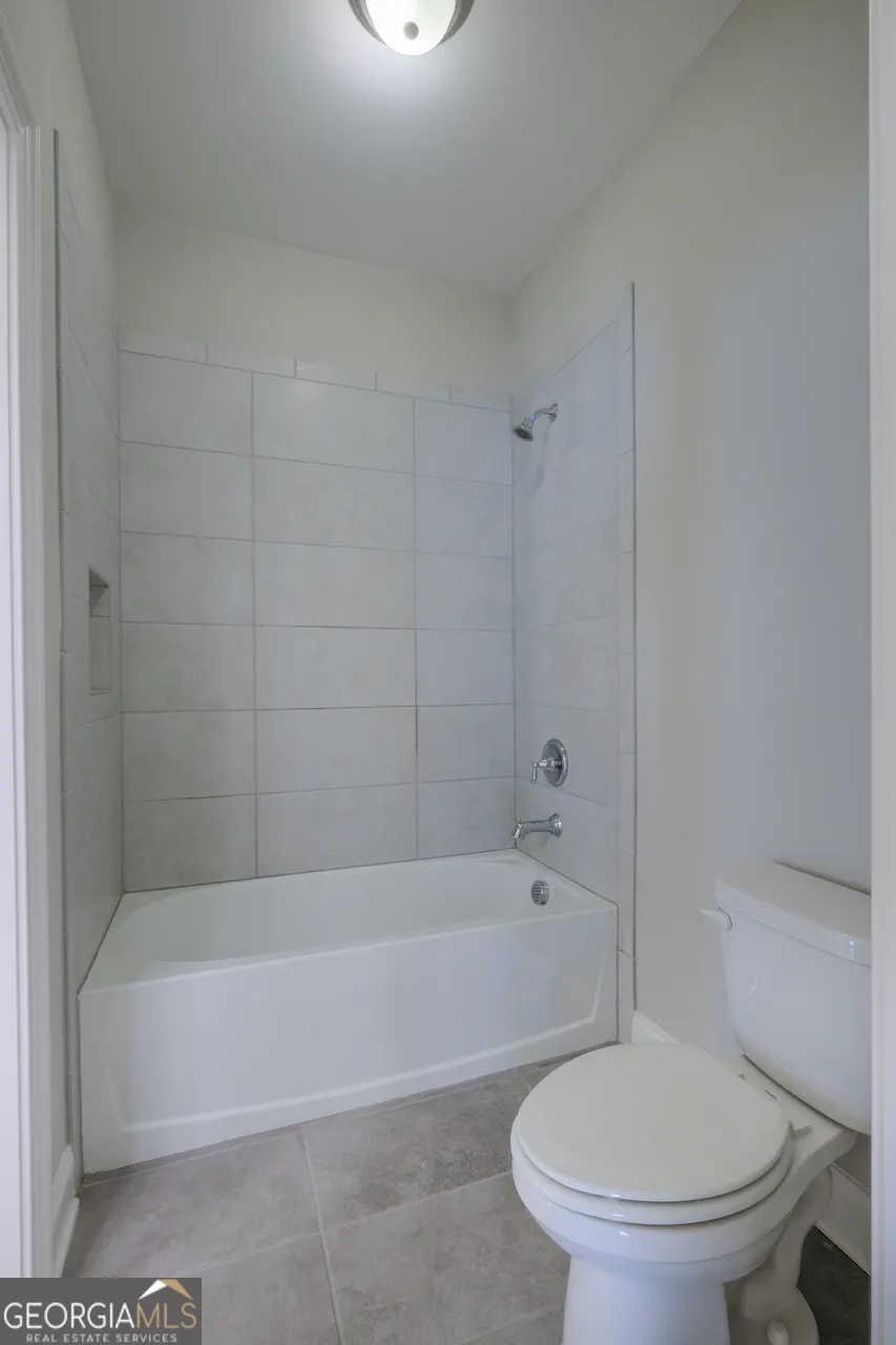 5048 Dinant DR Johns Creek, GA 30022