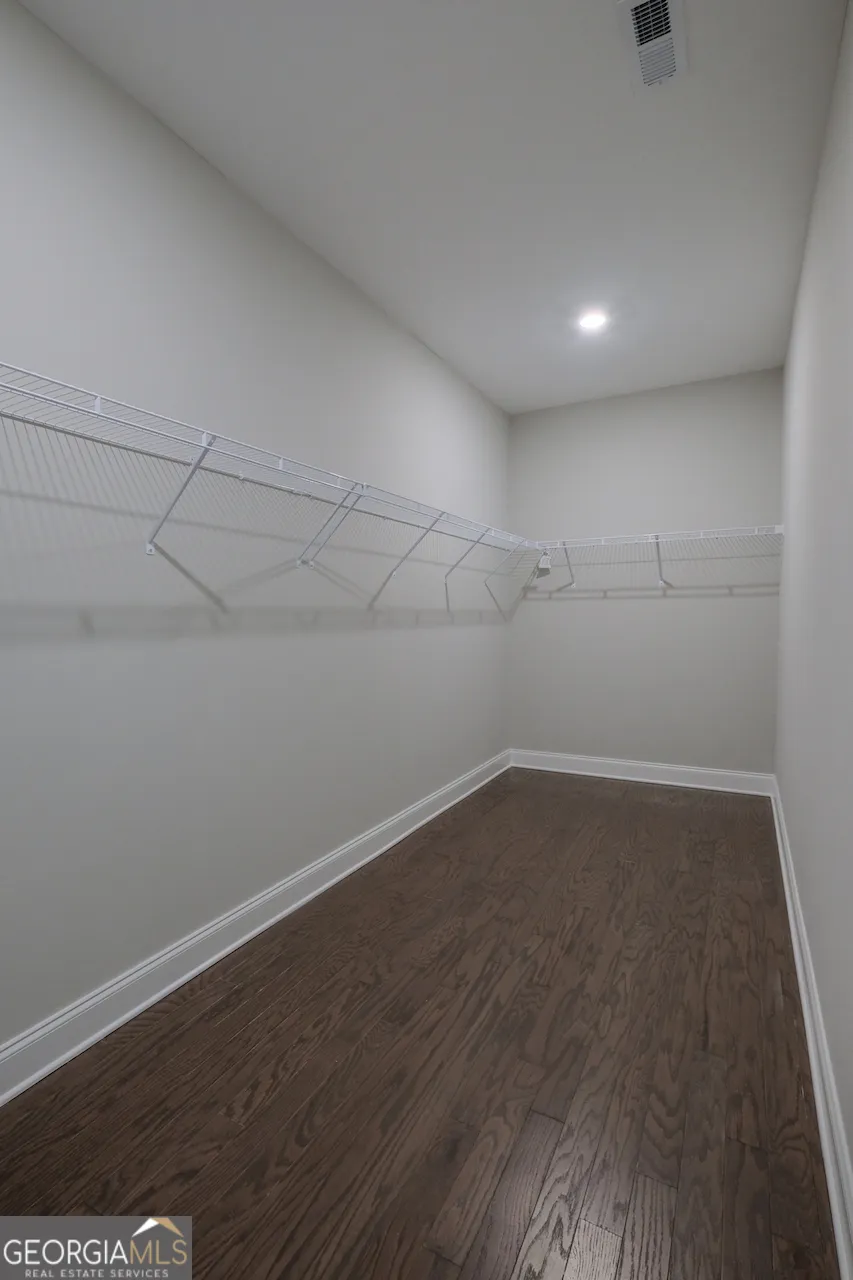 5048 Dinant DR Johns Creek, GA 30022