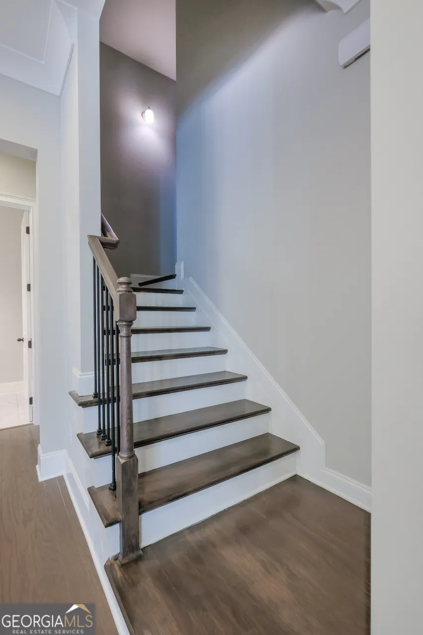 5048 Dinant DR Johns Creek, GA 30022