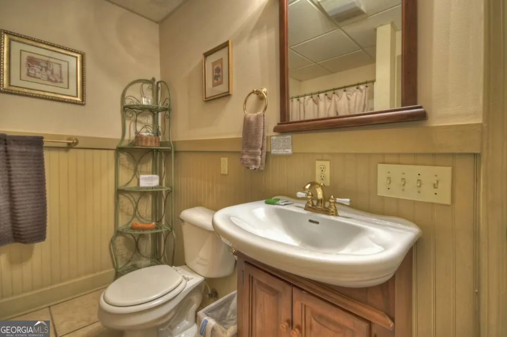 220 Lakota LN Mineral Bluff, GA 30559