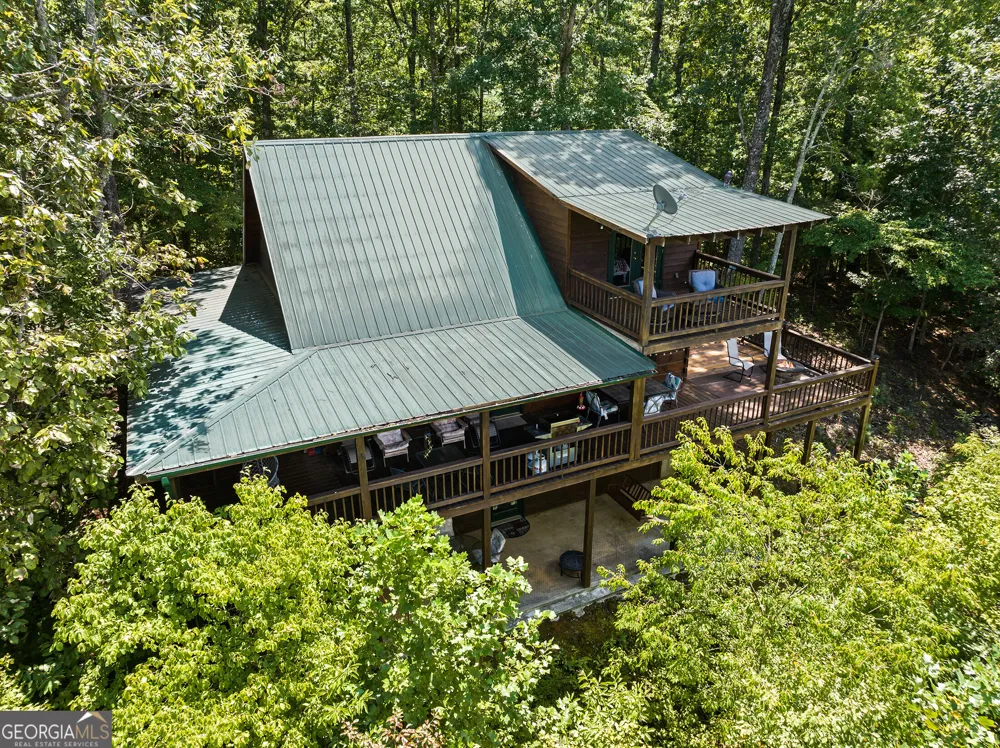 220 Lakota LN Mineral Bluff, GA 30559