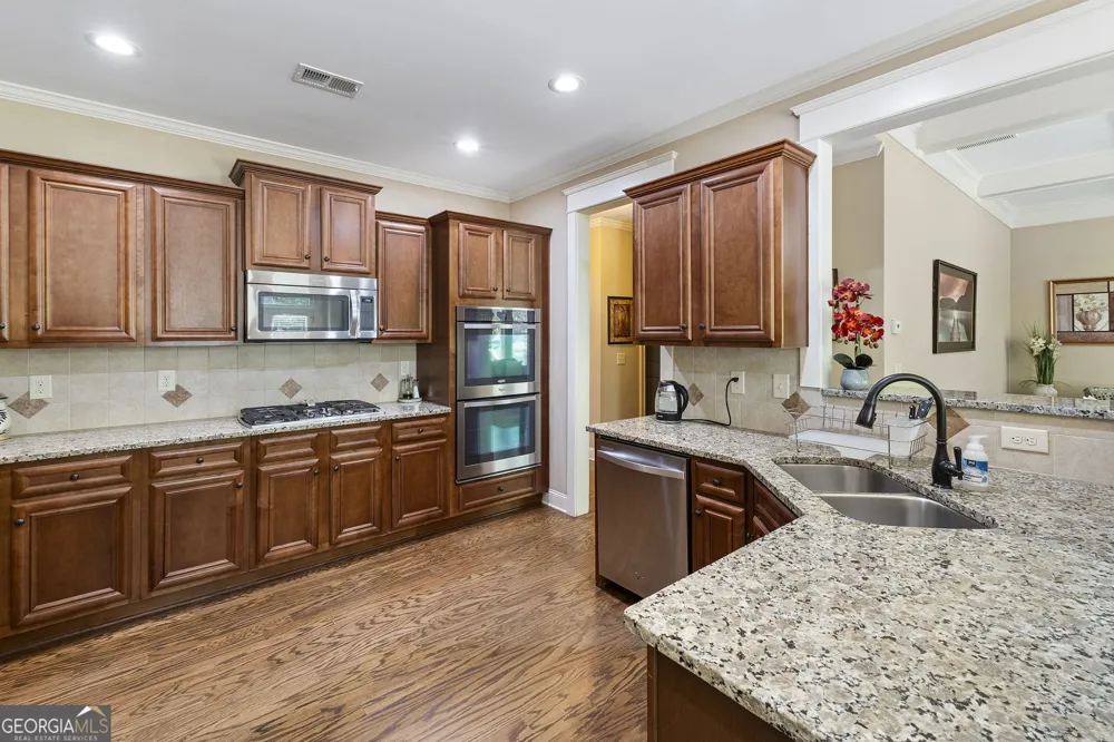 2116 Ector PL NW Kennesaw, GA 30152