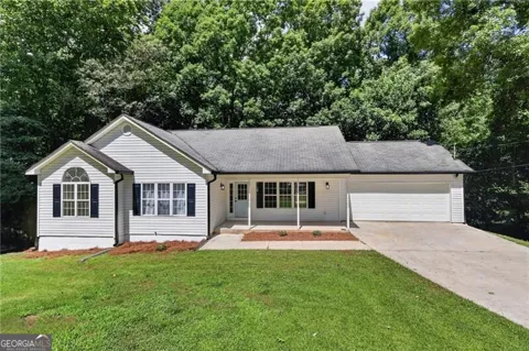 5027 Fitts DR NE