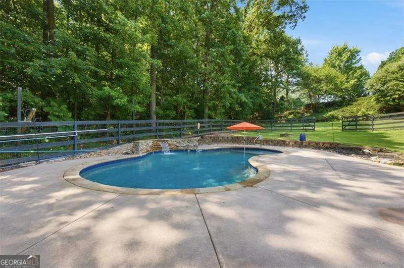 100 Copper Hills DR Canton, GA 30114