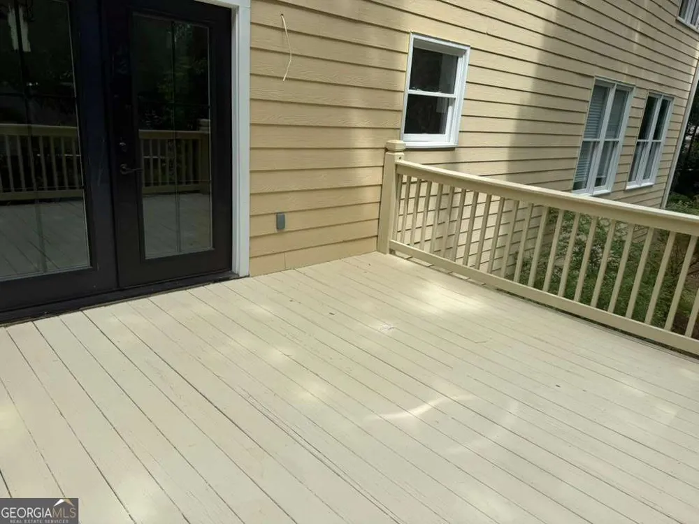 35 Parkview Trace PASS SW Lilburn, GA 30047