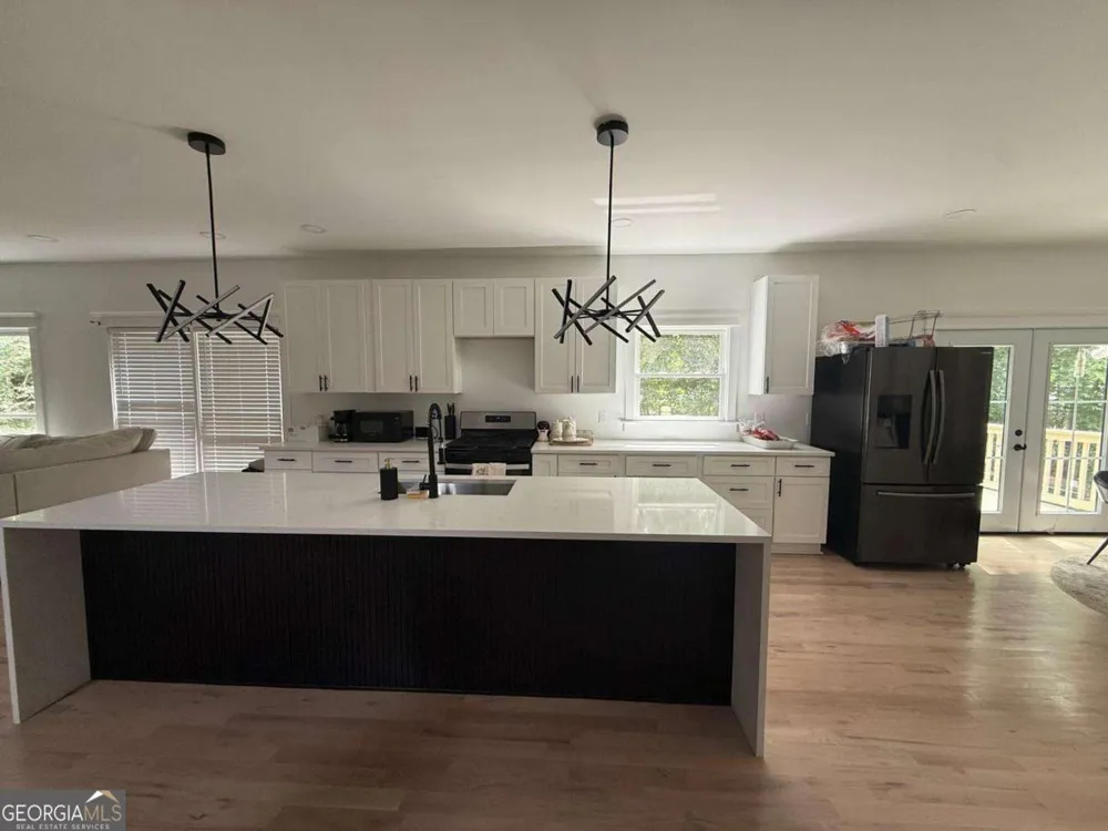 35 Parkview Trace PASS SW Lilburn, GA 30047