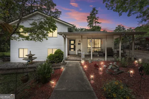 280 Strickland RD