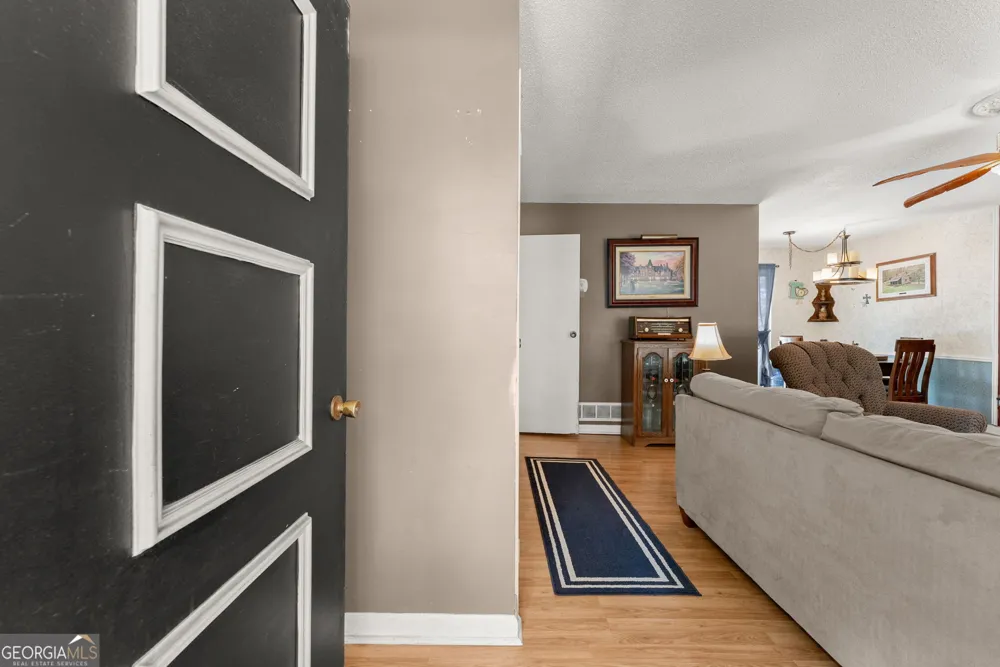 280 Strickland RD Alpharetta, GA 30004