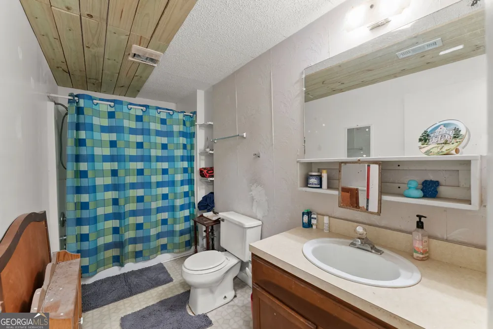 280 Strickland RD Alpharetta, GA 30004