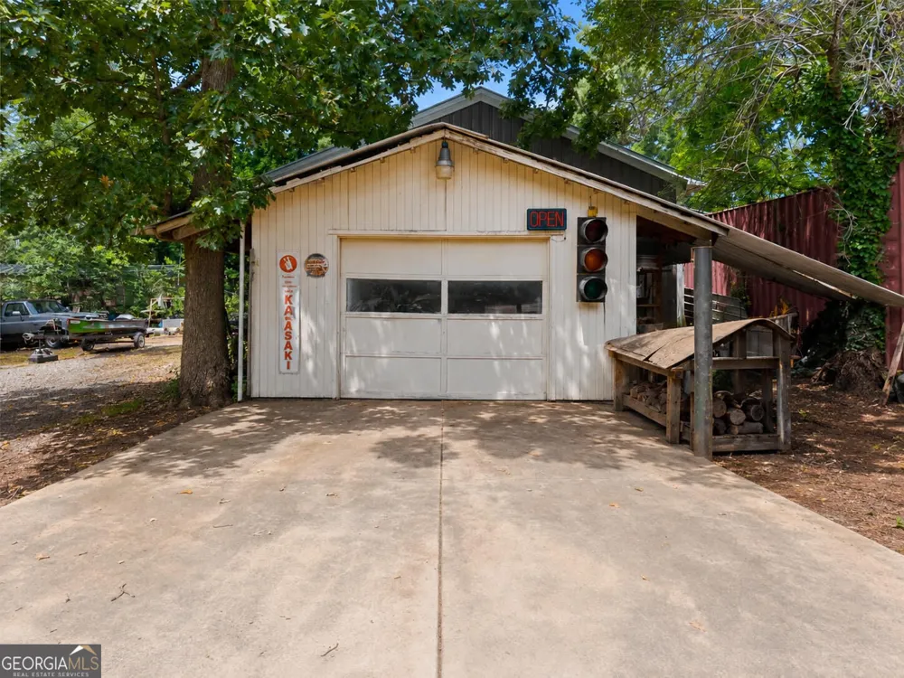 280 Strickland RD Alpharetta, GA 30004