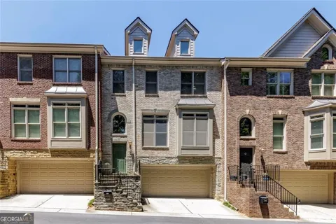5561 Julian PL
