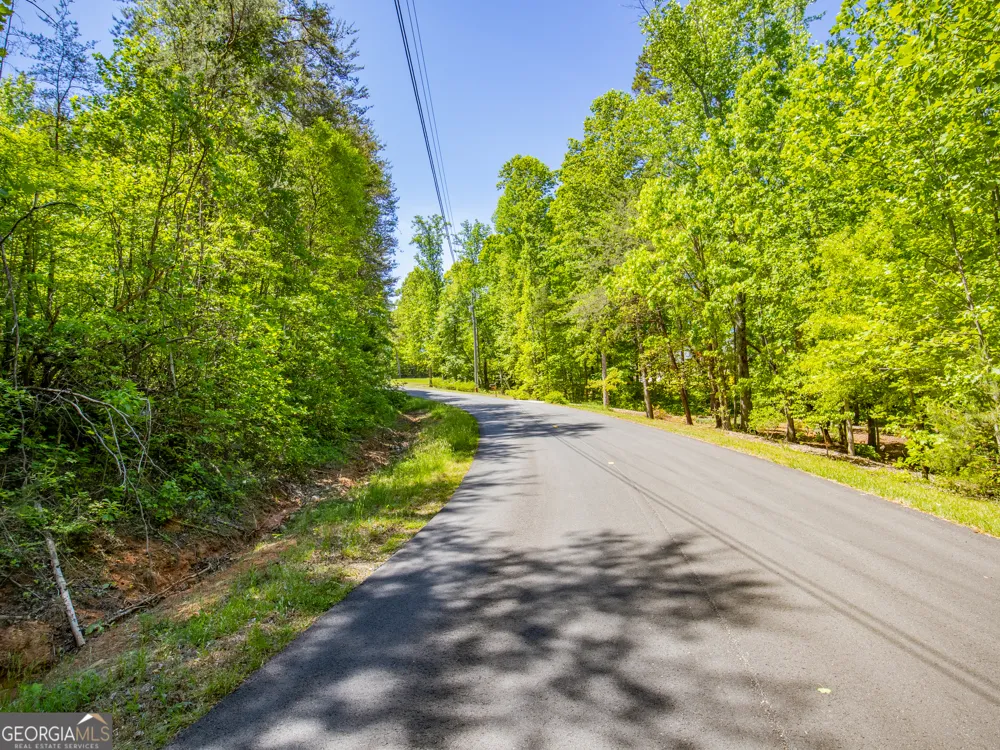 1.01 ACRE Oak DR Toccoa, GA 30577