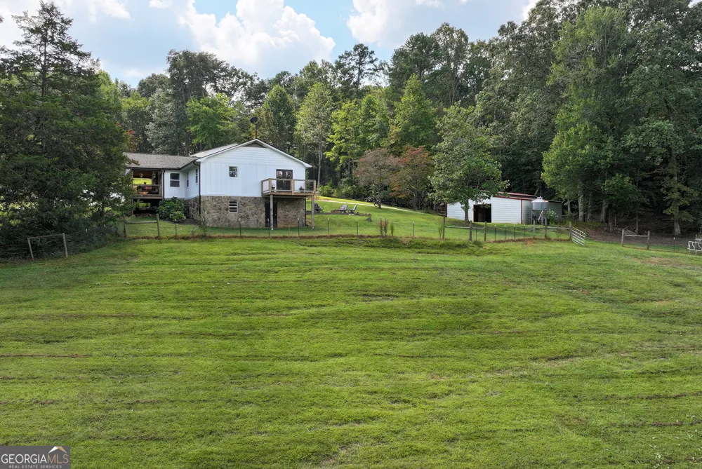 5265 New Liberty RD Clarkesville, GA 30523