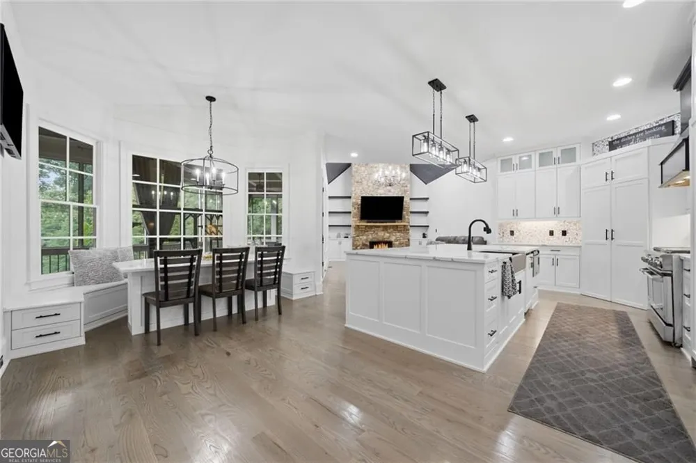 2885 Manor Bridge DR Milton, GA 30004