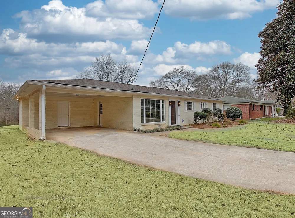 183 Pine ST NE Fairburn, GA 30213