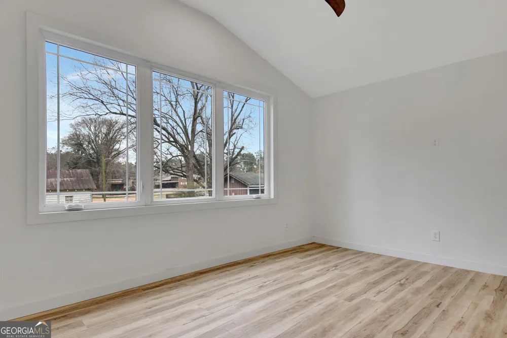 183 Pine ST NE Fairburn, GA 30213