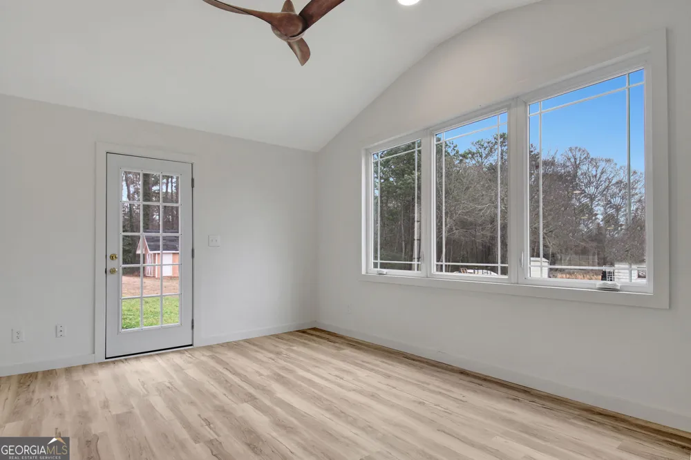 183 Pine ST NE Fairburn, GA 30213