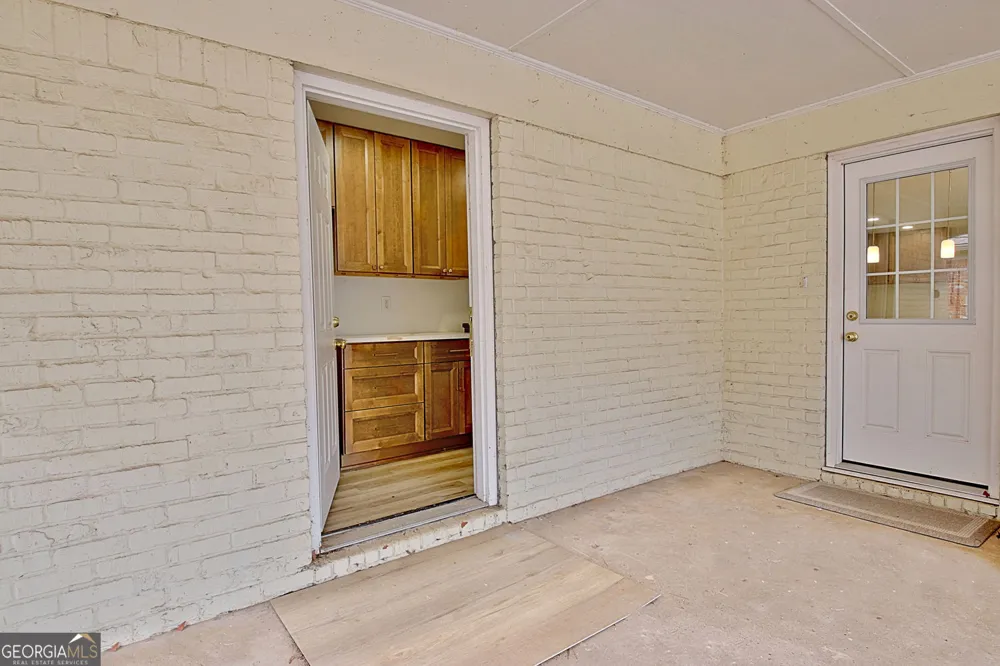 183 Pine ST NE Fairburn, GA 30213