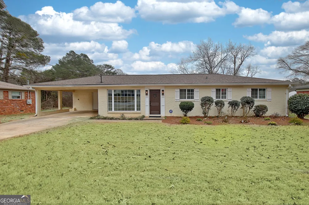 183 Pine ST NE Fairburn, GA 30213