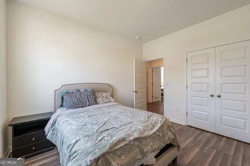 647 Graham Campbell LN Statham, GA 30666