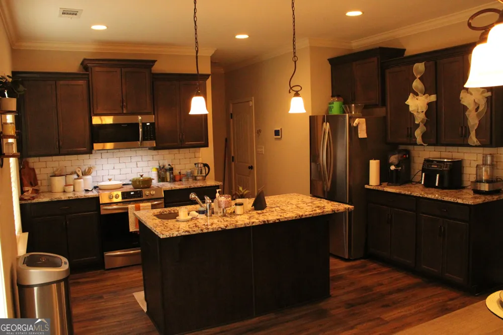 111 Sourwood LN Warner Robins, GA 31093
