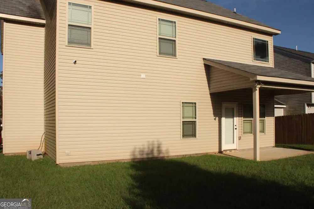 111 Sourwood LN Warner Robins, GA 31093