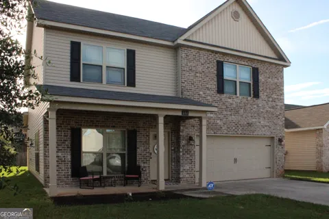 111 Sourwood LN