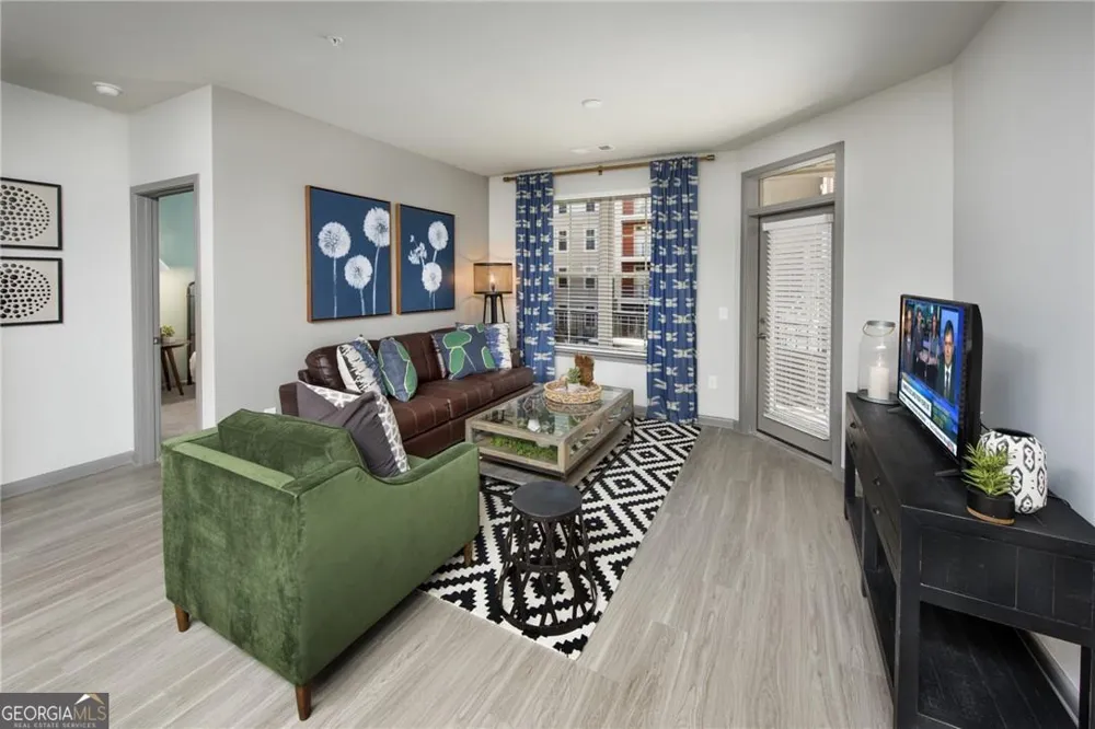 6919 Peachtree Dunwo RD Sandy Springs, GA 30328