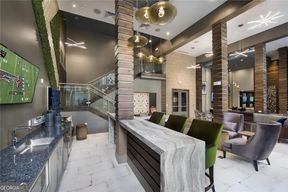6919 Peachtree Dunwo RD Sandy Springs, GA 30328
