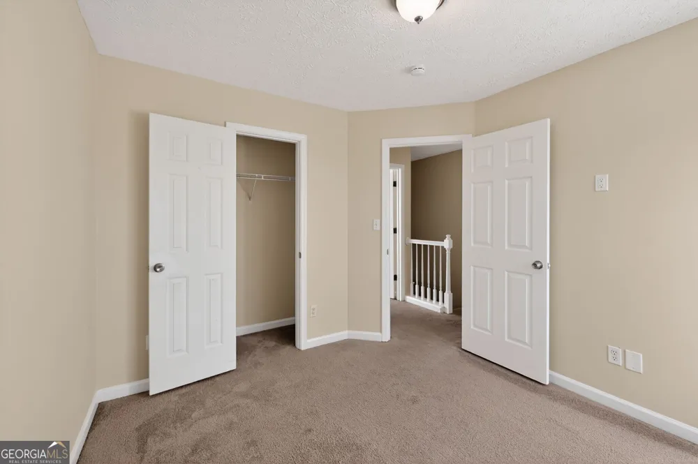 4292 Linecrest LN Ellenwood, GA 30294
