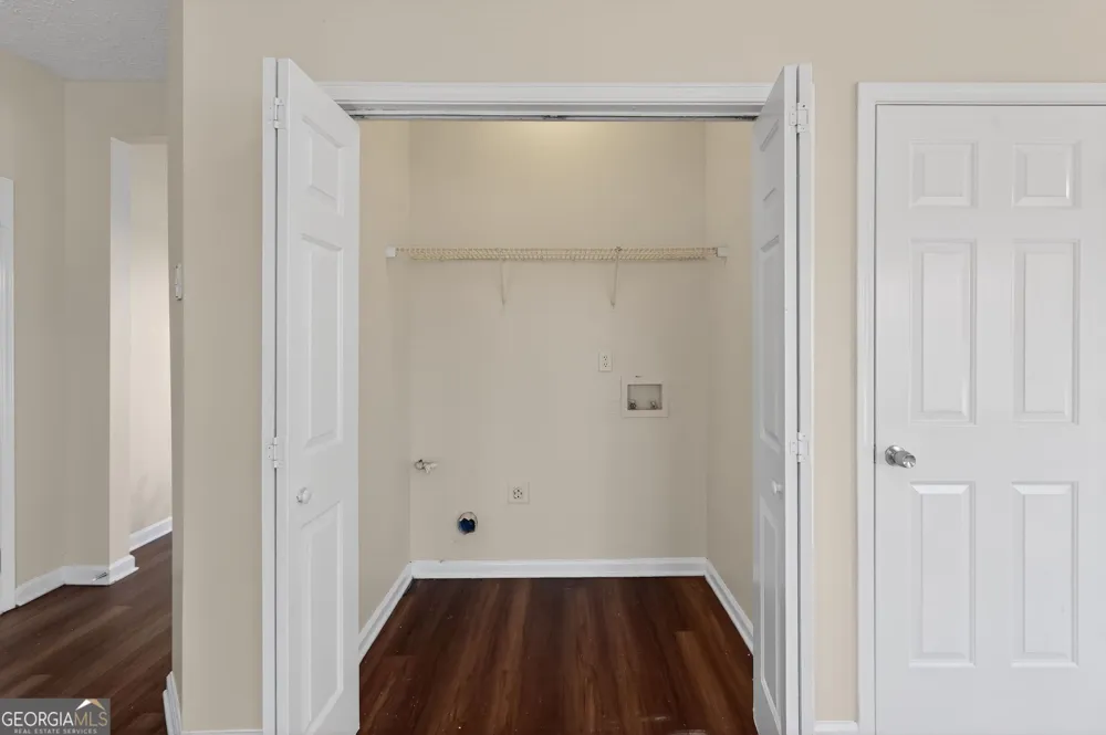 4292 Linecrest LN Ellenwood, GA 30294