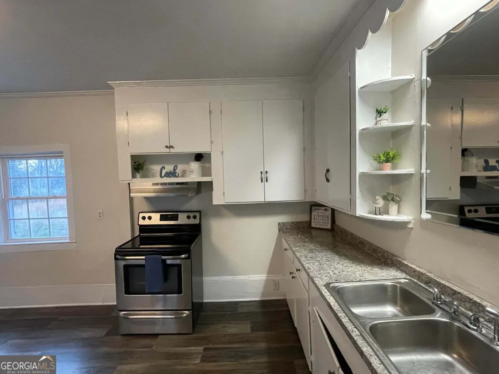 426 Salem RD Thomson, GA 30824