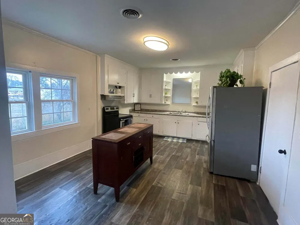 426 Salem RD Thomson, GA 30824