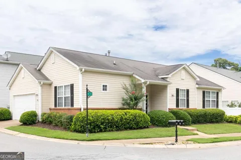 707 Bedford CT