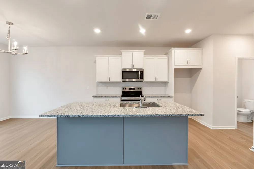 160 Millers LN Calhoun, GA 30701
