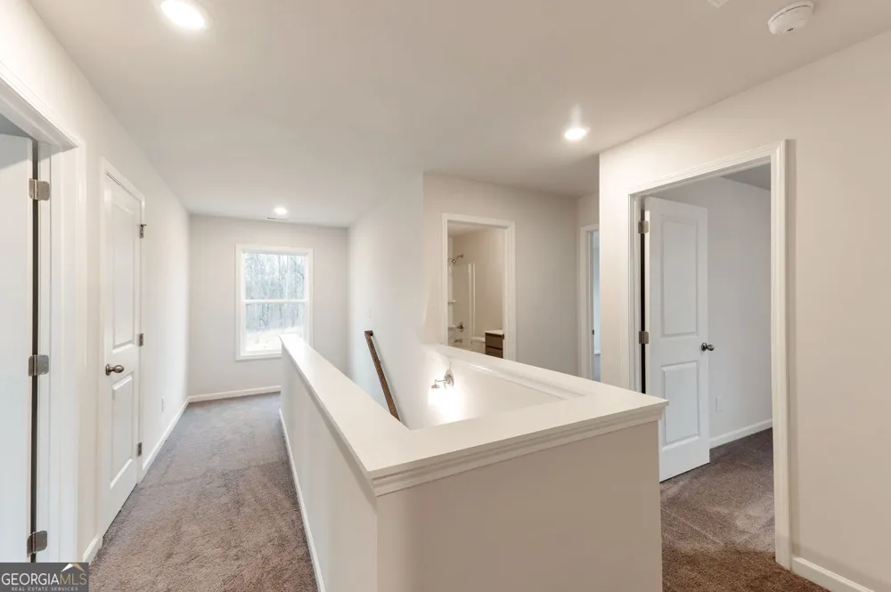 160 Millers LN Calhoun, GA 30701
